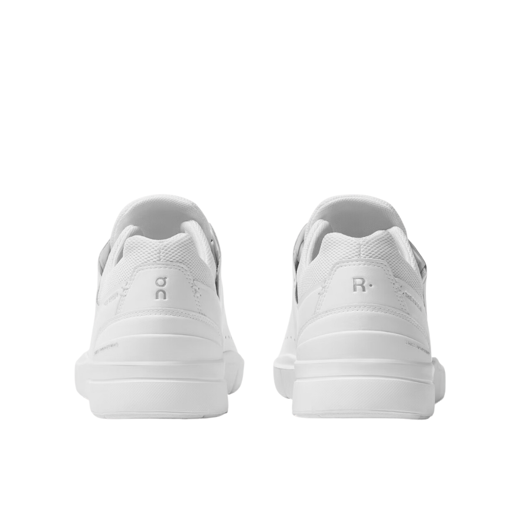 ON The Roger Advantage Women’s All White