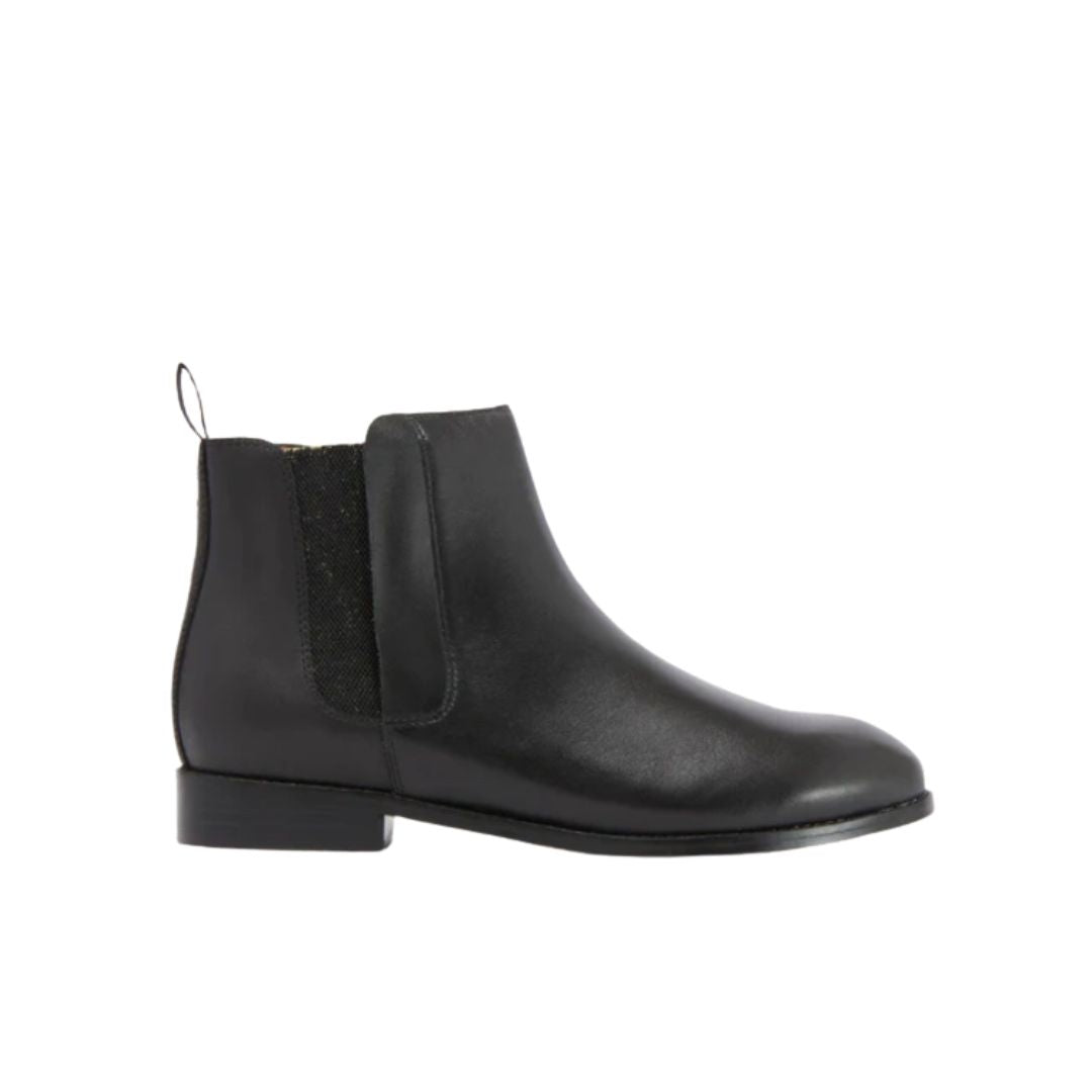 Side view of Frankie4 Black Austen boot. Showing elastic side
