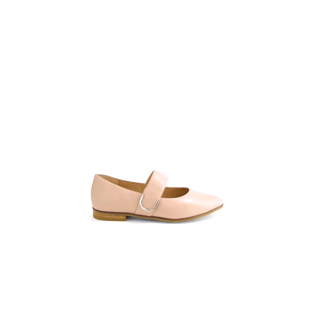 Okla Xf Blush Leather Flat Shoe