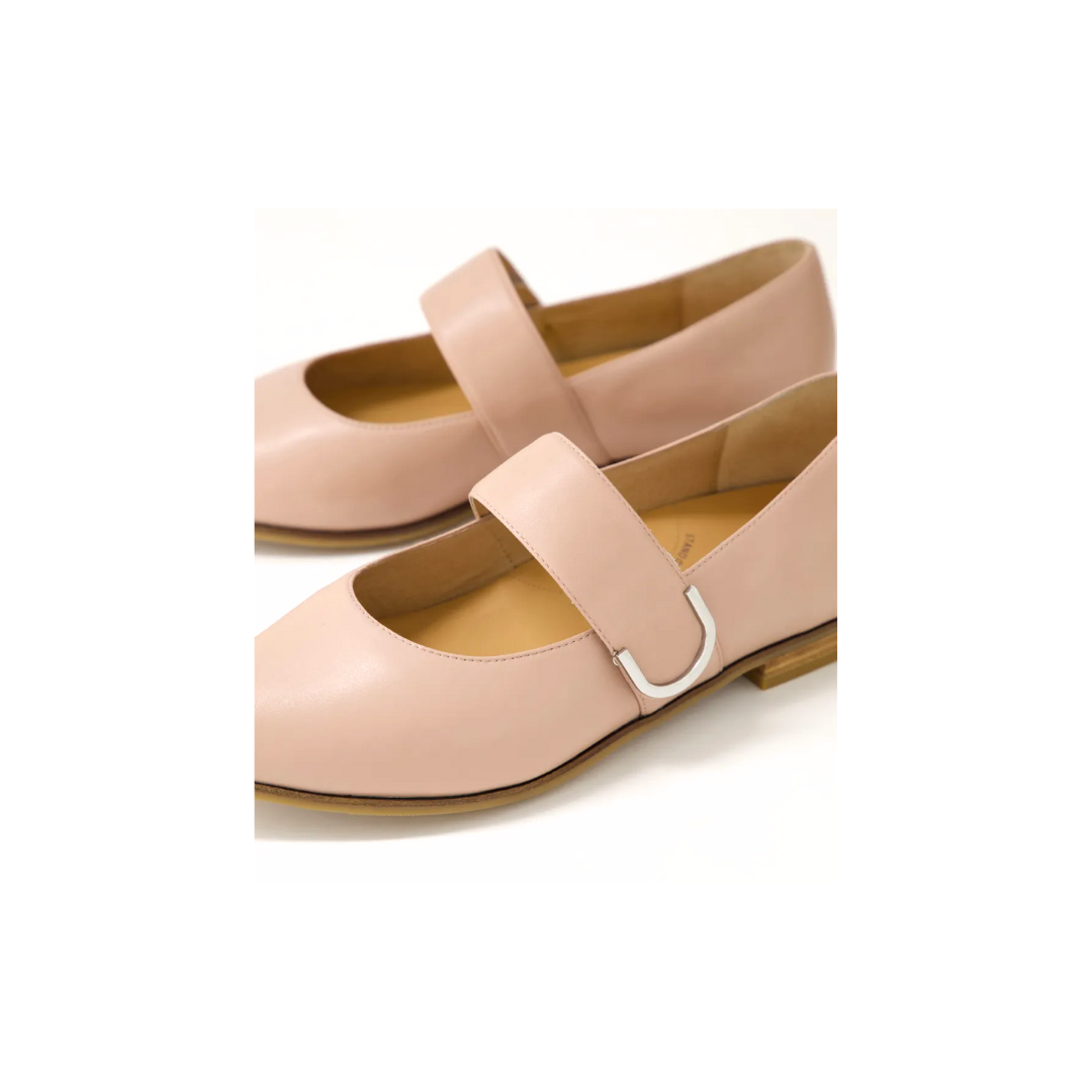 Okla Xf Blush Leather Flat Shoe