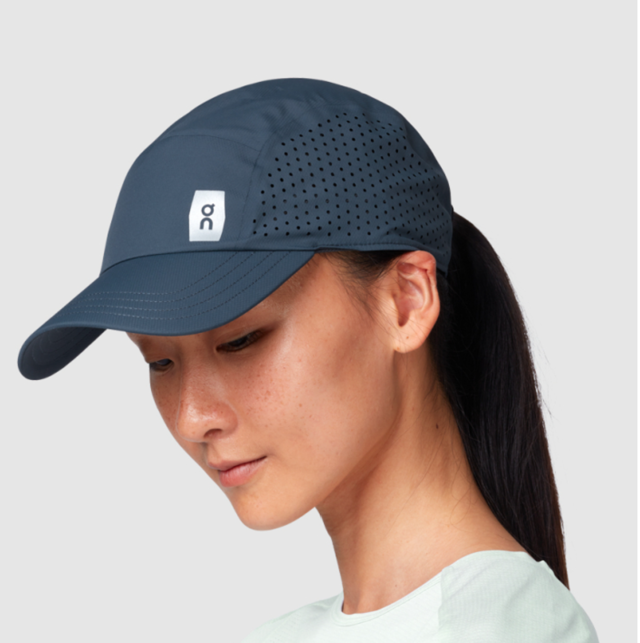 Laser Cut On Running Lightweight Cap Navy Lightweight Cap Unisex