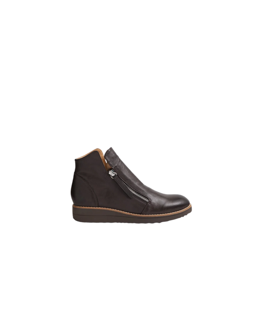 OHMY Choc Leather Ankle Boots