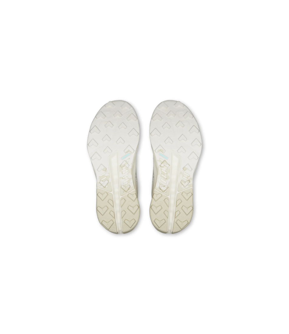 On CloudHorizon 2.0 Waterproof Lace