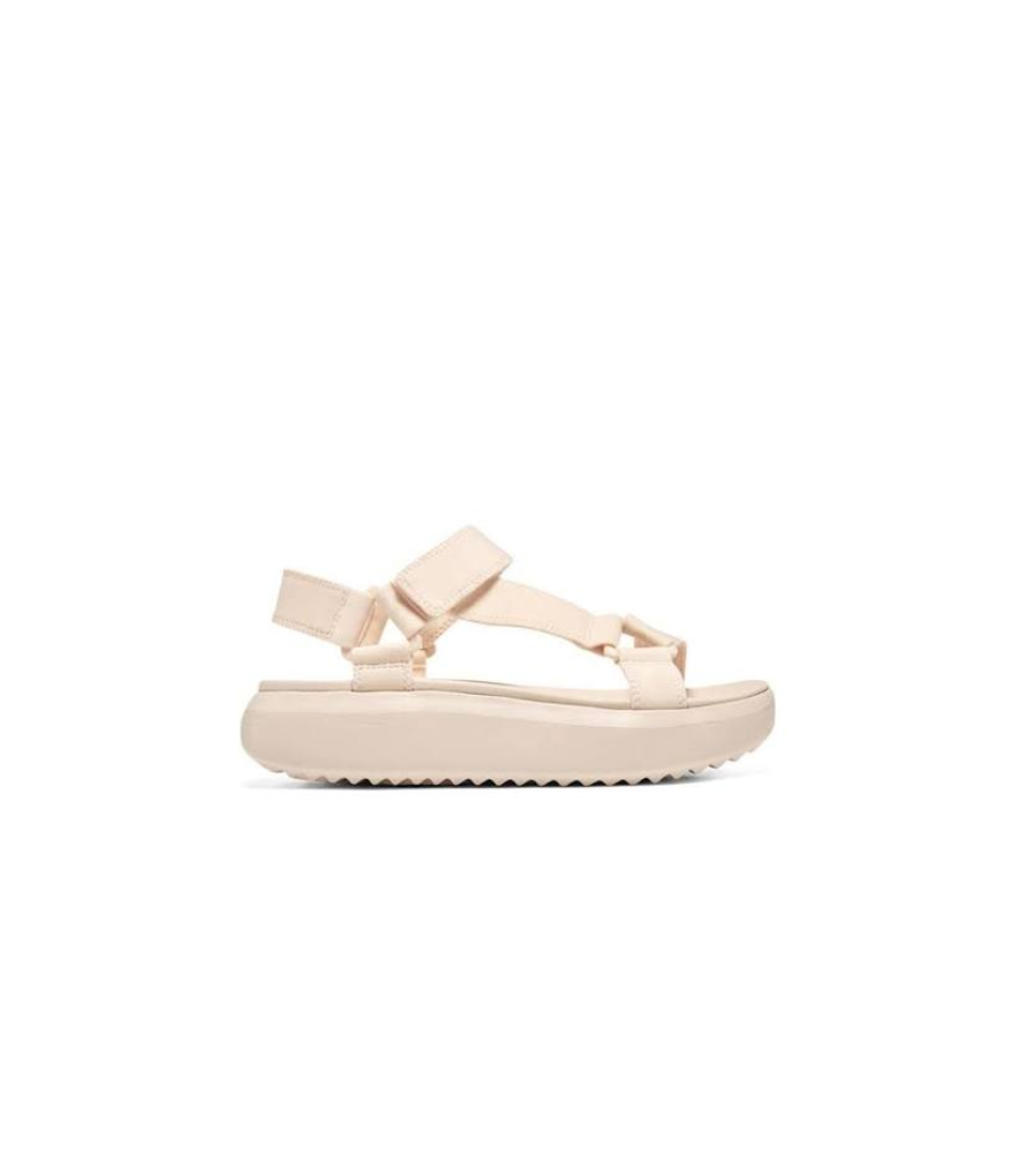 Woman’s Skechers Pop Ups 3.0